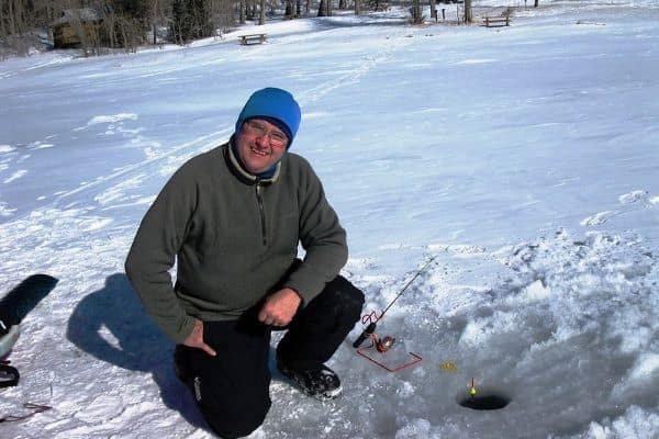 Ice fishing live in United Kigdom
